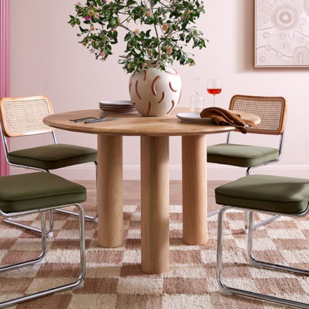 Bicester Round Mango Wood Dining Table