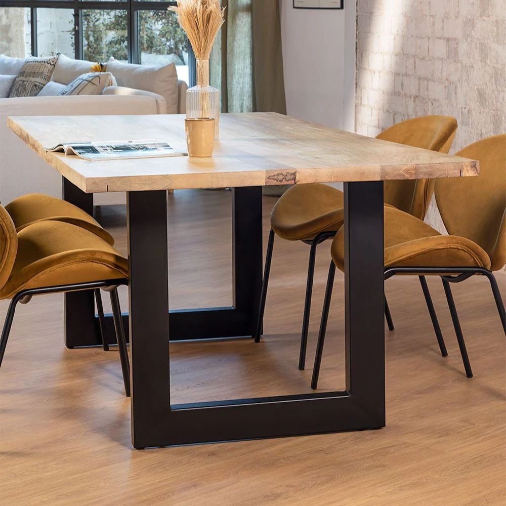 Kington Mango Wood Rectangular Dining Table in Solid Wood