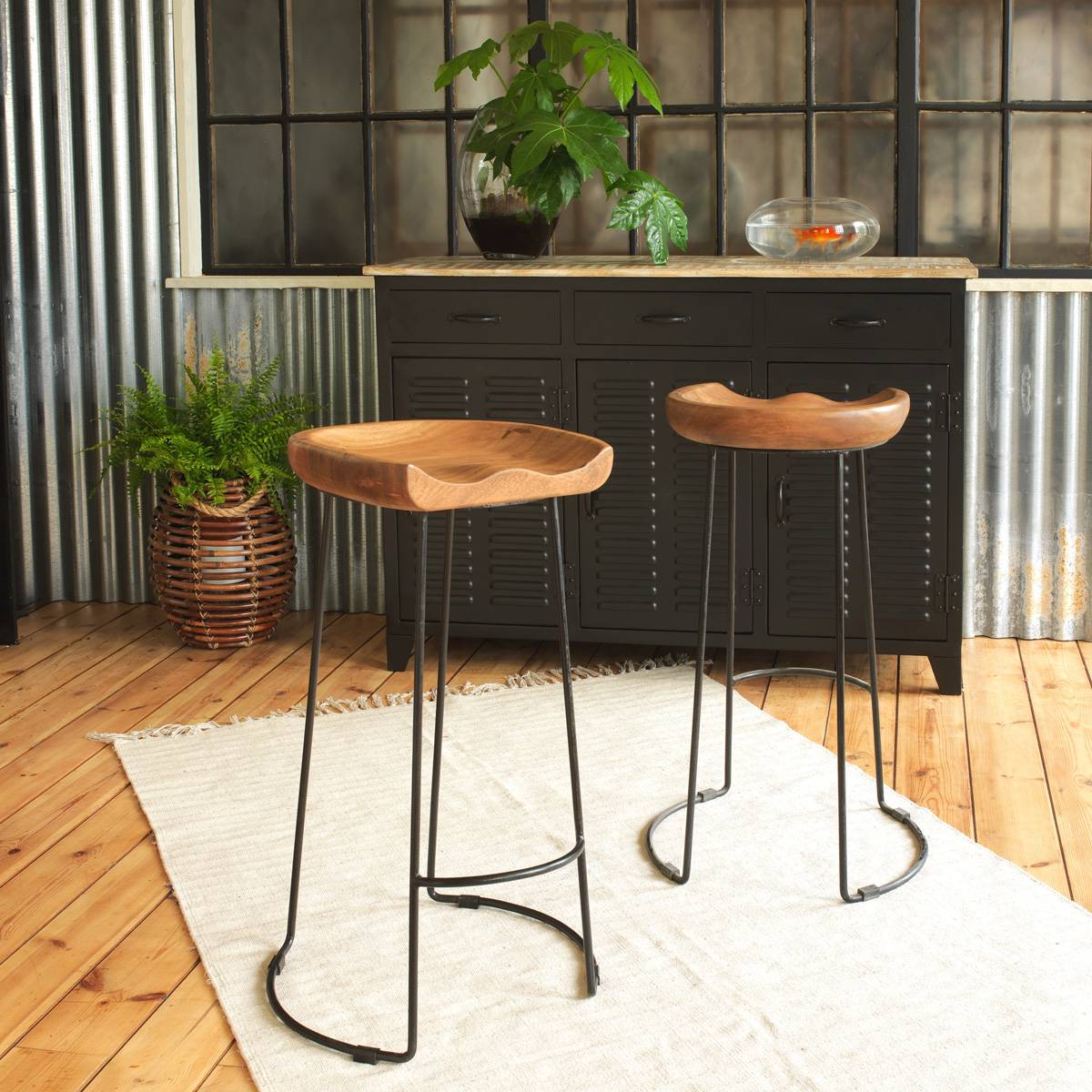 Palma Bar Stool