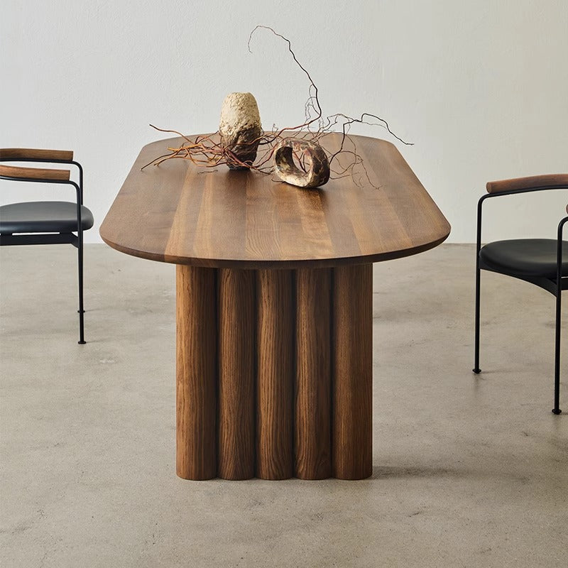 Skardo Dining Table