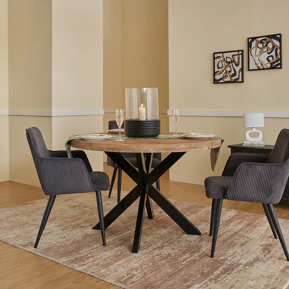 Yarm Round Dining Table Set