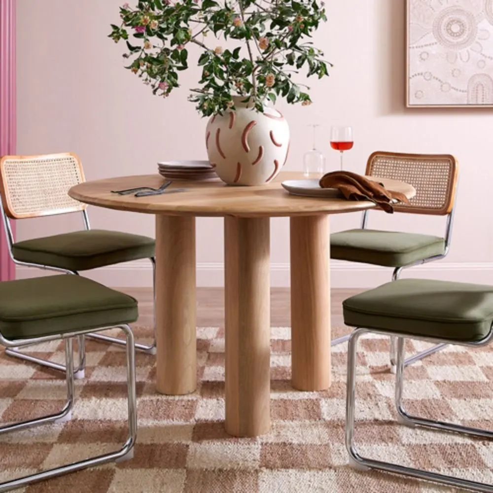 Bicester Round Mango Wood Dining Table