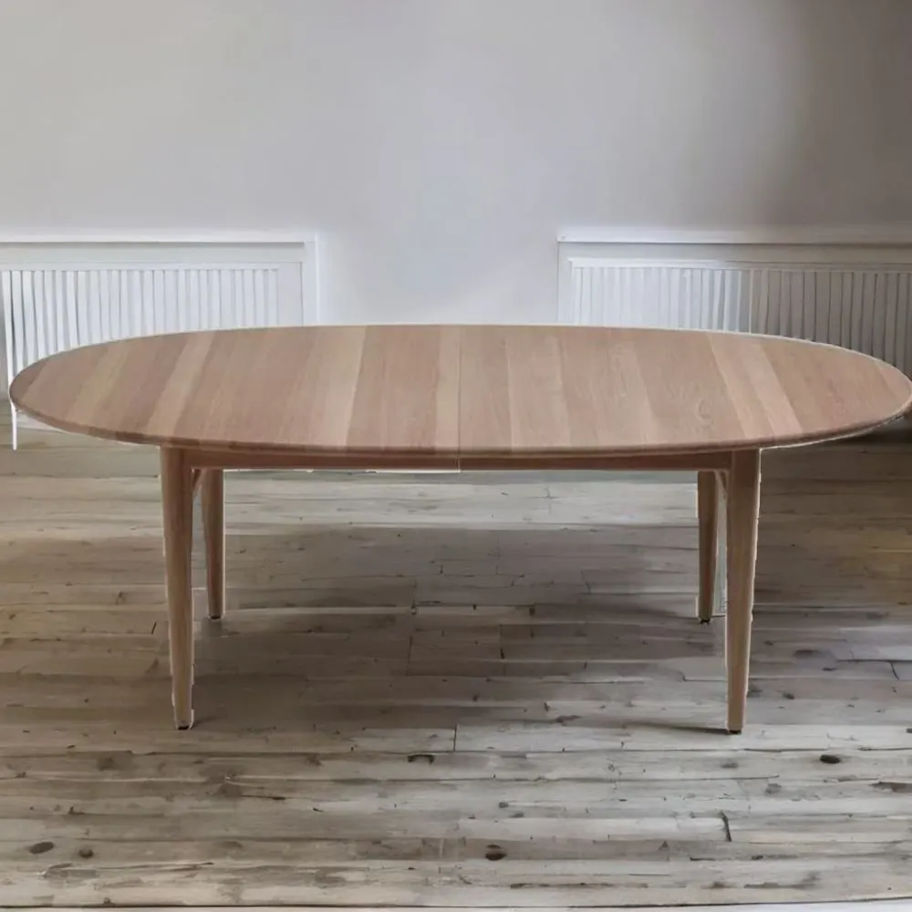 Thaxted Classic Solid Wood Oval Dining Table- Natural Finish